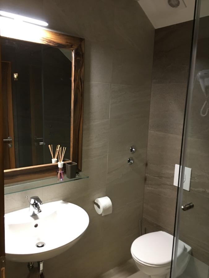 Guesthouse Noce ザグレブ エクステリア 写真