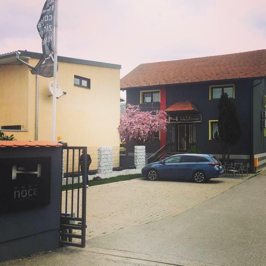 Guesthouse Noce ザグレブ エクステリア 写真